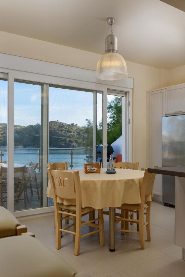Beach Front Condo South Crete Kaloi Liménes Dış mekan fotoğraf