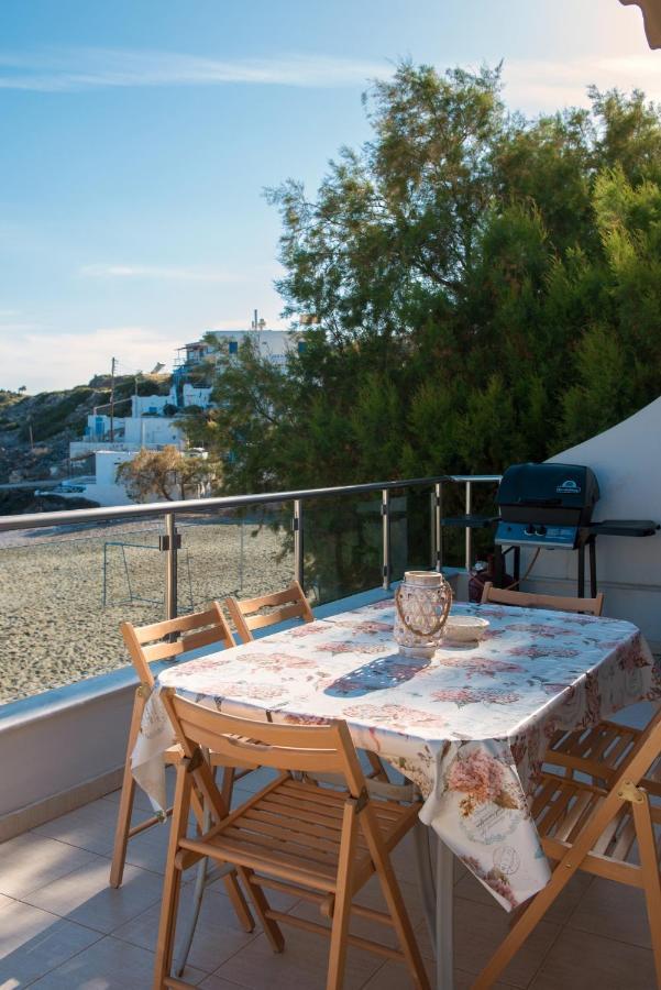Beach Front Condo South Crete Kaloi Liménes Dış mekan fotoğraf