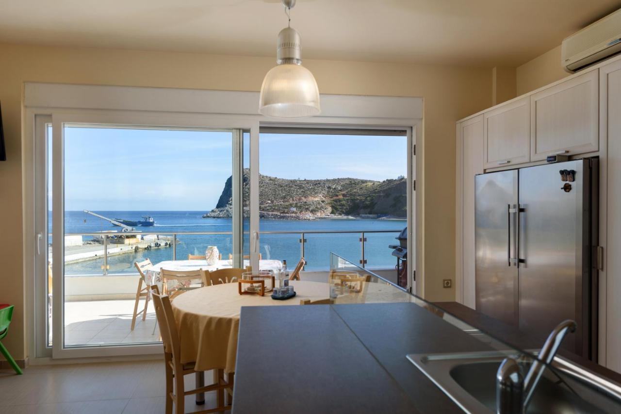 Beach Front Condo South Crete Kaloi Liménes Dış mekan fotoğraf